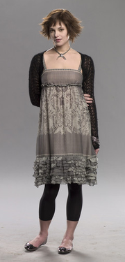 180px-Alice_Cullen.png